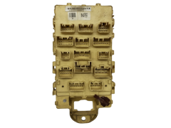 Fuse Box Toyota 82730-0D040 20262