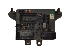 Fuse Box 13277318 Opel GM 19852