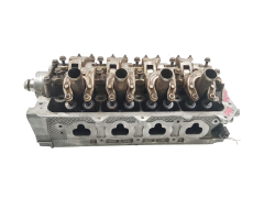 Cylinder Head 7701477857 8200460196--G 1.2 T D4FH784 Renault Clio 3 Modus