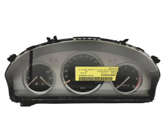 Speedometer/Instrument Cluster Mercedes C W204 A2045404548 VDO 31135