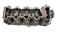Cylinder Head 9633877010 0200EA 2,5 TDI THX Boxer Jumper Citroen Peugeot Cylinder Head 9633877010 0200EA 2,5 TDI THX Boxer Jumper Citroen Peugeot