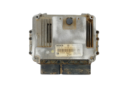 Controller Opel 0281011943 55556829 8973785712 Bosch 36950