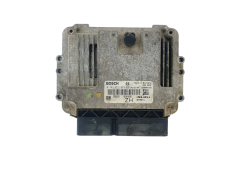 Controller Opel 0281011943 55556829 8973785711 Bosch 41266