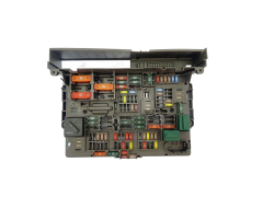 Fuse Box BMW 9119444-03 B010110600 35090