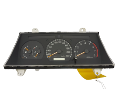 Speedometer/Instrument Cluster Toyota Hiace 83800-2F041 553-200 Yazaki Meter