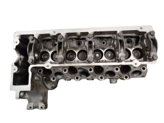 Cylinder Head Mercedes-Benz R6010161401 2.3d
