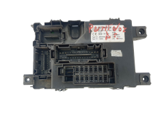 Fuse Box Fiat 00517986150 28106881 Delphi 39217