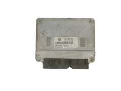 Controller 03E906033 5WP40163 04 VW Siemens 38811