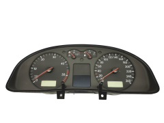 Speedometer/Instrument Cluster VW Passat B5 3B0920822A 110008961015 47450