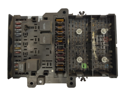 Fuse Box Chrysler P4707693 19632