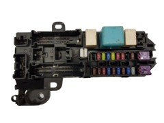 Fuse Box Daihatsu B2100-0