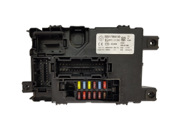 Fuse Box Fiat 00517986150 28122166 97RI-010040 Delphi 20082