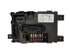 Fuse Box Fiat 00517986150 28106881 Delphi 19725