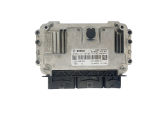 Controller 0261S17834 237105821R 237109010R Renault Bosch 43920