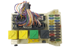 Fuse Box Ford 93BG-14A073-EE