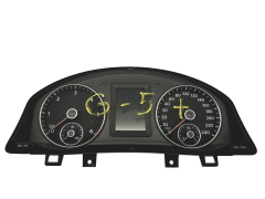 Speedometer/Instrument Cluster VW Golf 5+ 5M0920863C A2C84401300 VDO