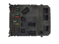 Controller BSI E01-00 S118085320C 9652474680 PSA Siemens 1339