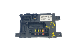 Fuse Box 13142240 JM 28084930 Opel GM 40231