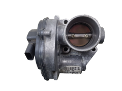 Air Throttle Body Ford VP2S6U-9E928-BA 2S6U-9E927-D 1738