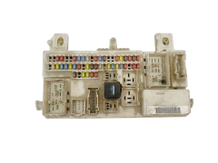 Fuse Box 4M5T-14A073-BC 519098206 Ford 