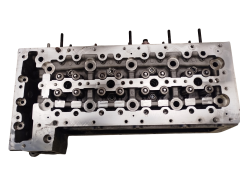 Cylinder Head Fiat Iveco PSA 502270036 3.0