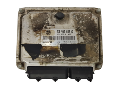 Engine Controller Seat 6K0906032AC 0261207228 Bosch