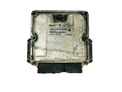 Controller P04727661AE 0281010290 Chrysler Bosch 32976