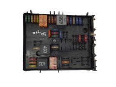 Fuse Box VW Audi 1K0937124H 0-1534502-1 19002