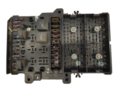 Fuse Box Dodge P04707784AB 19627
