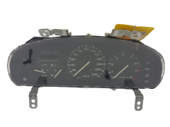 Speedometer/Instrument Cluster Mazda 323F BB2P 119-700 Yazaki Meter