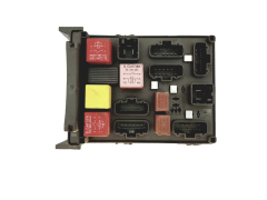Controller 8200283811 8200004201E 518831011 Renault 22699