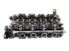 Cylinder Head 8200005876 7701476952 2.2 dci 2.5 dci Renault 1000