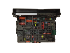 Fuse Box 9119446-04 17925.000.002A BMW 18882