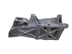 Engine Support Right 8200281990 2.2 dCi Renault Laguna 2 Espace 4 0km