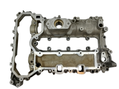 Cylinder Head Cover Citroen Peugeot 9675306110 1.2 THP