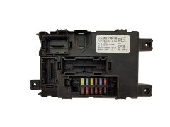 Fuse Box Fiat 00517986150 28122166 97RI-010040 Delphi
