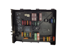 Fuse Box 1K0937125D 0-1718307-3 VW Audi Skoda Seat Tyco 19061