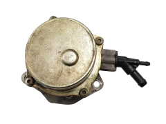 Vacuum Pump Volvo V40 S40 1.9TD F8QT Pierburg Vacuum Pump Volvo V40 S40 1.9TD F8QT Pierburg