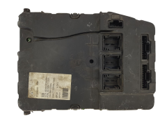 Controller UCH X84 N2 8200309690 S118400220D Renault Siemens 1642
