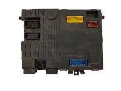 Controller BSI - BOITE B4 9639087580 73002012 PSA Valeo 1256
