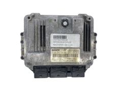 Controller 0281011724 8200311550 8200384493 Renault Bosch 63048