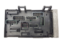 Fuse Box Chrysler 04869001AJ 04869204AM 19754