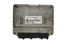 Controller 03E906023D 5WP40502 04 VW Seat Siemens 18854