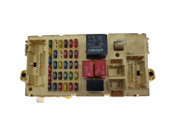 Fuse Box Fiat 46798452 NPL 46758963 19717