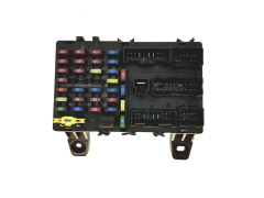 Fuse Box Hyundai 91198-1C020 Tyco 24156