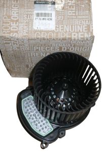 Heater Fan Blower Motor New Original 272109102R Renault