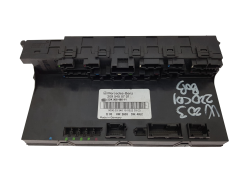 Controller 2095450701 5DK008486-11 Mercedes Hella 19482