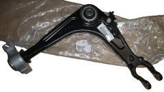 Suspension Arm Right New Original 9663980980 Citroen Peugeot