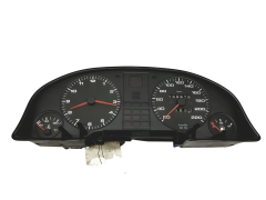 Speedometer/Instrument Cluster Audi 80 8A0919033CA 110008561005 VDO Speedometer/Instrument Cluster Audi 80 8A0919033CA 110008561005 VDO
