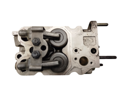 Cylinder Head Chrysler Jeep 90352029G 90412014F 2.5 TD VM69B 4